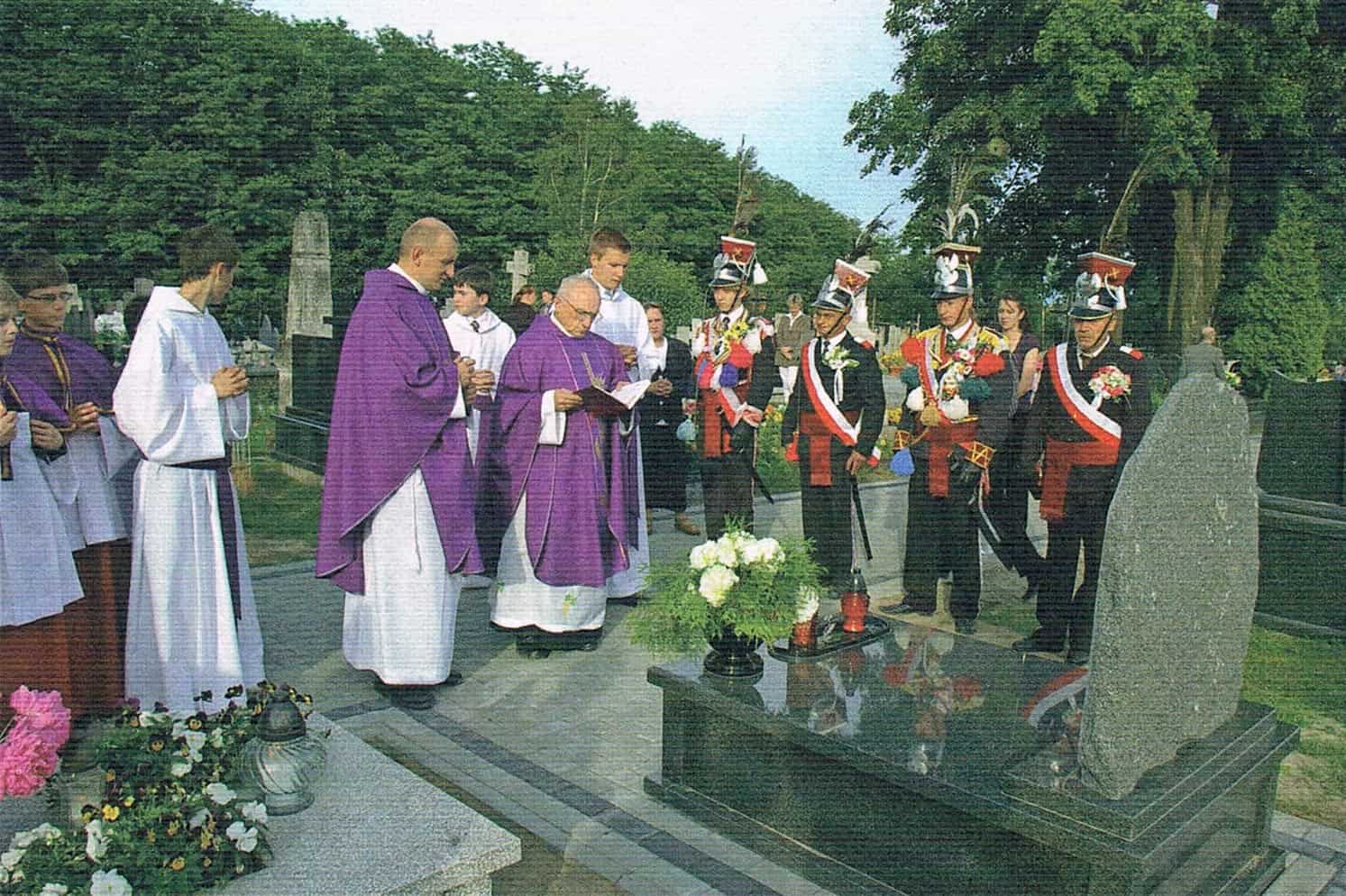 Poświęcenie pomnika-grobowca ks. Józefowa Mitkowicza