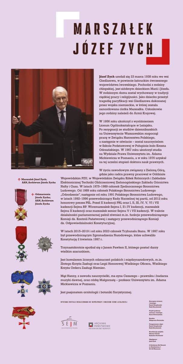 Marszałek Józef Zych na oficjalnym wydarzeniu w Giedlarowej.