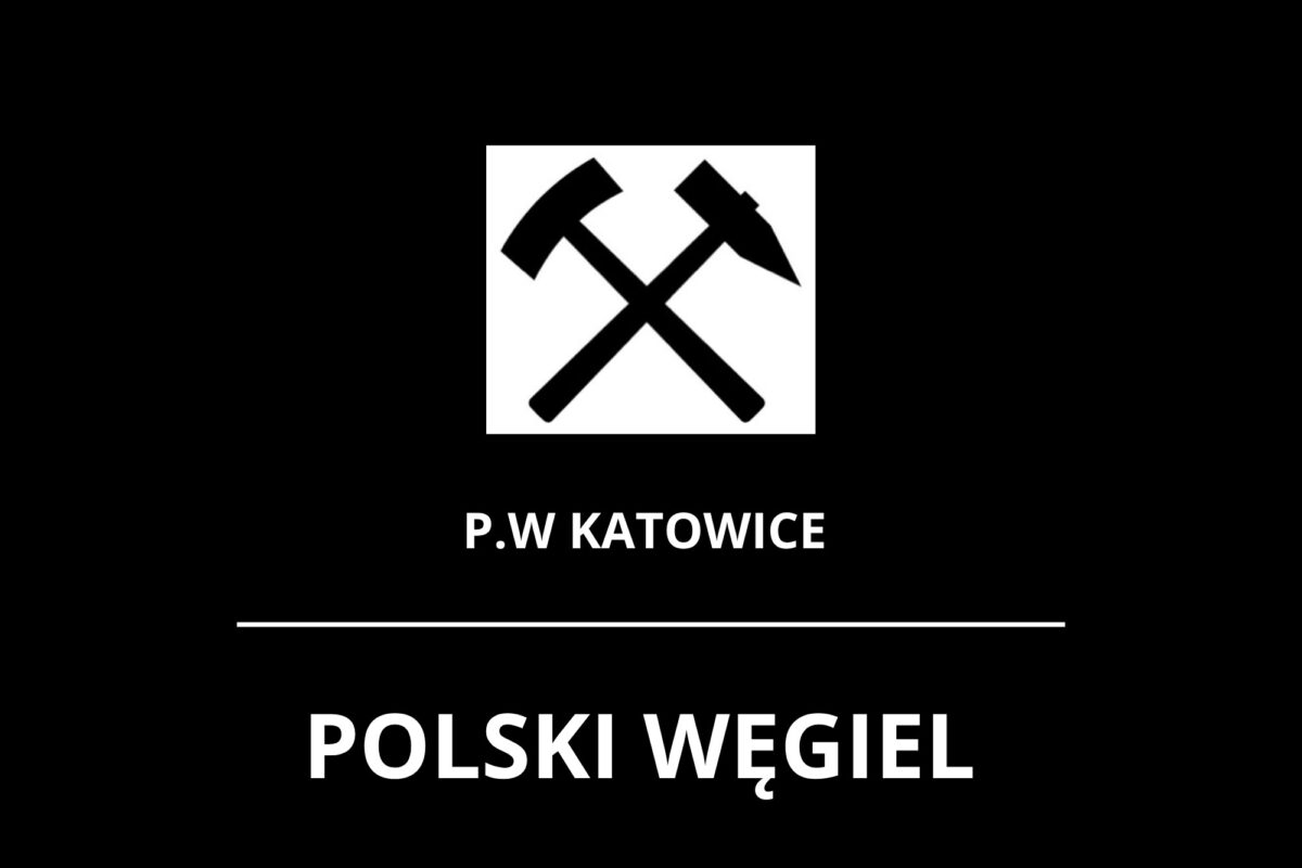 Logo: skrzyżowany młotek i kilof nad napisem „P.W KATOWICE” oraz pogrubionym napisem „POLSKI WĘGIEL”.