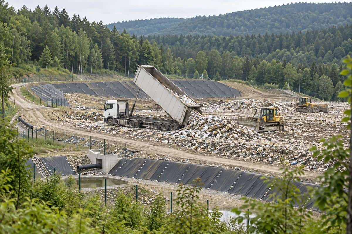 Rozbudowa składowiska odpadów w Giedlarowej